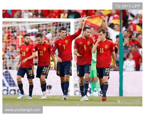 足球明星被挑衅引发赛场风波这场较量背后隐藏的较真与荣耀