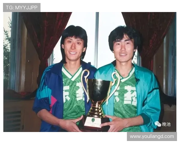 辽宁足球男球星的崛起与辉煌历程盘点及其对中国足球的贡献